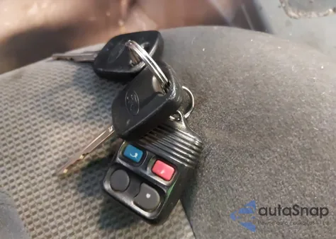 2002 Ford Focus Se from USA, damaged, VIN 1FAFP34P02W246213